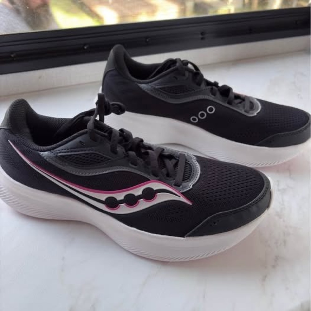 Saucony Cohesion 15 Womens Running Shoes Black Pink Silver S10734-300 Size 9.5
